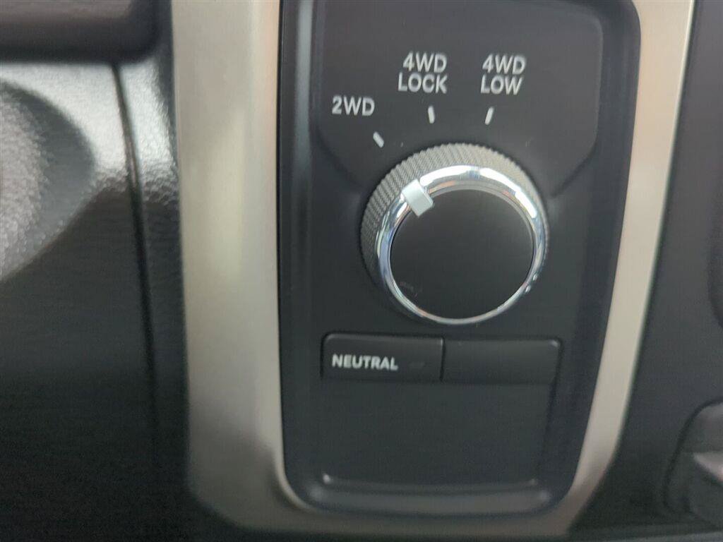 Used 2014 RAM 2500 Big Horn AWD/4WD image 28