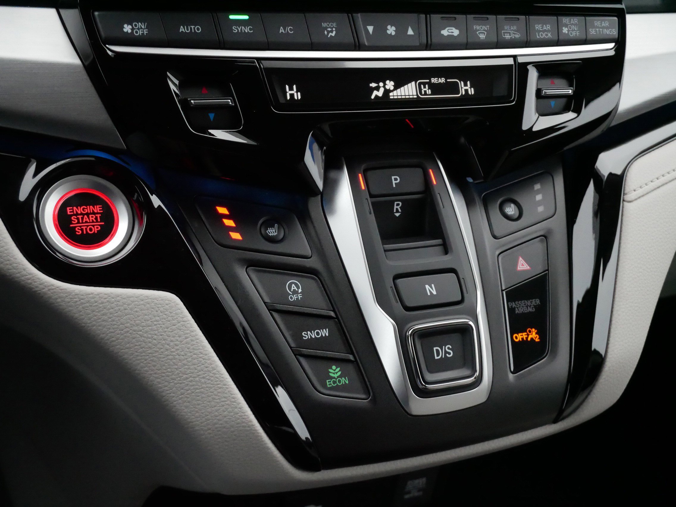 Certified 2026 Honda Odyssey Touring image 24