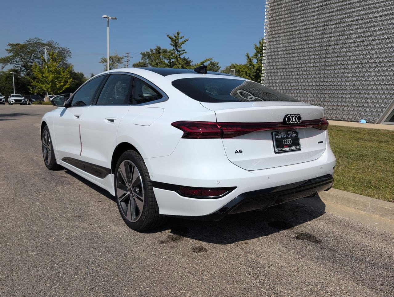 New 2025 Audi A6 e-tron Premium Plus image 31