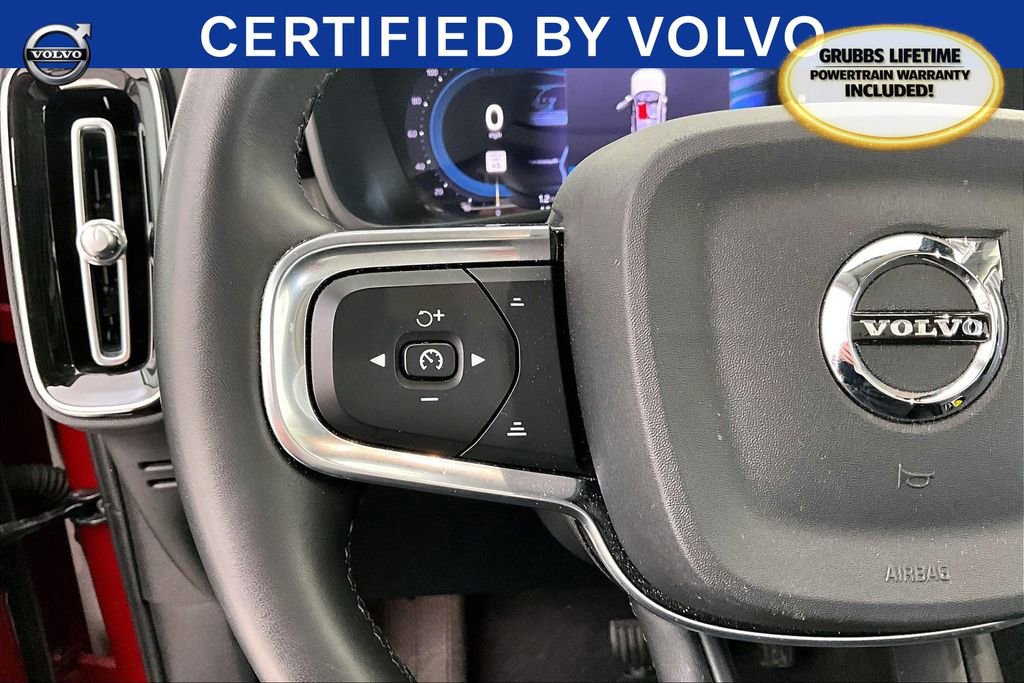 Certified 2023 Volvo XC40 B5 Ultimate w/ Protection Package Premier image 27