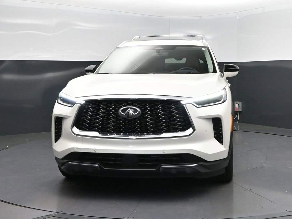 Used 2023 INFINITI QX60 Sensory w/ Vision Package image 10