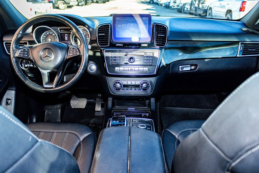 Used 2018 Mercedes-Benz GLE 350 4MATIC w/ Premium 2 Package image 12