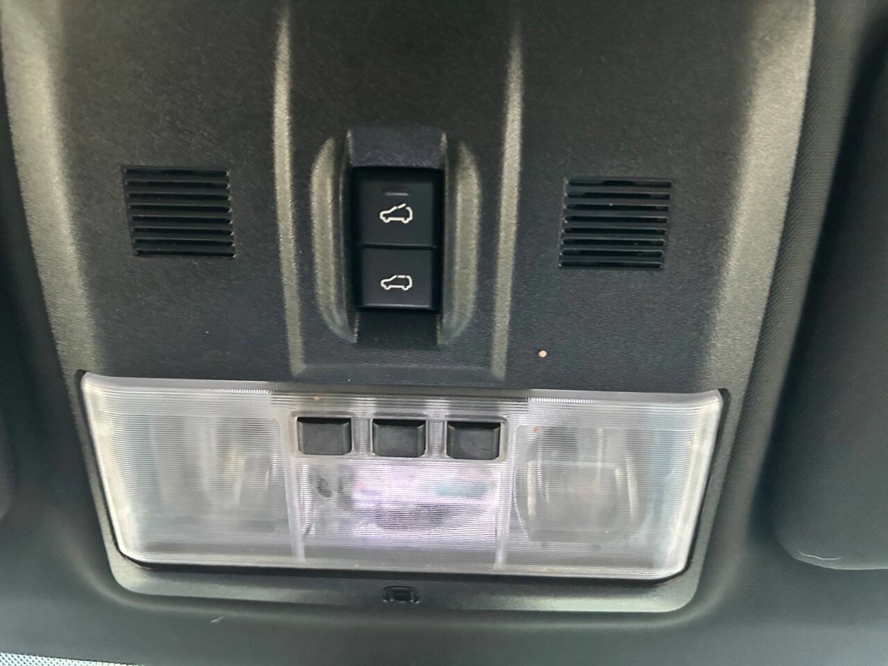 Used 2013 Land Rover Range Rover Sport HSE LUX image 28