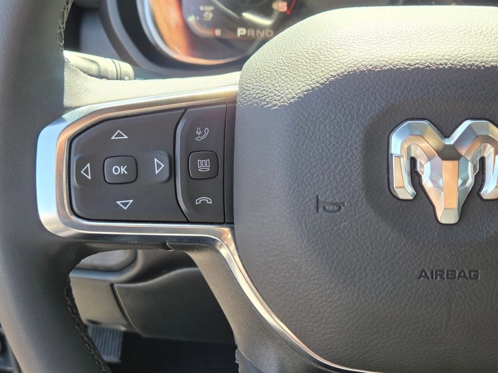 Used 2025 RAM 2500 Laramie AWD/4WD image 26