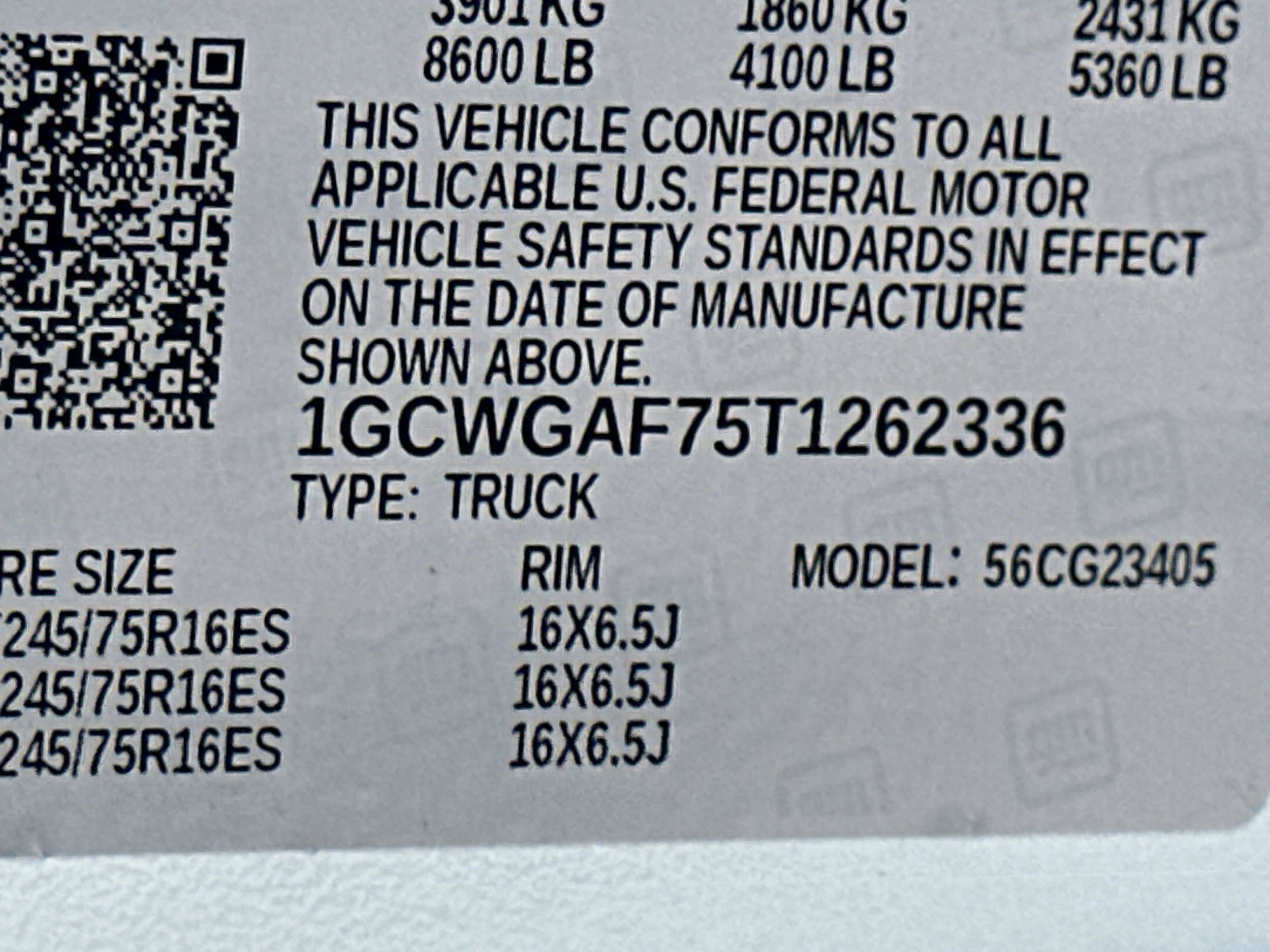New 2026 Chevrolet Express 2500 w/ Driver Convenience Package RWD image 24