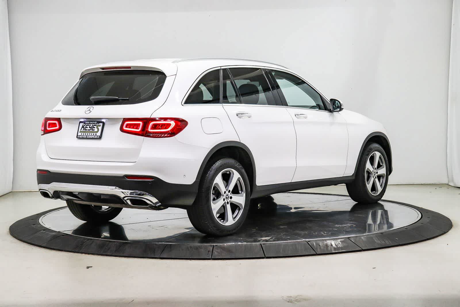 Certified 2022 Mercedes-Benz GLC 300 image 4