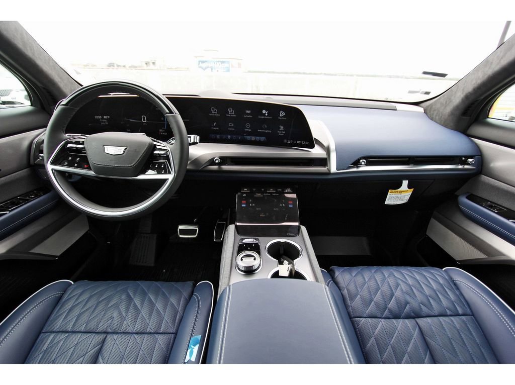 New 2026 Cadillac Vistiq Premium Luxury image 9