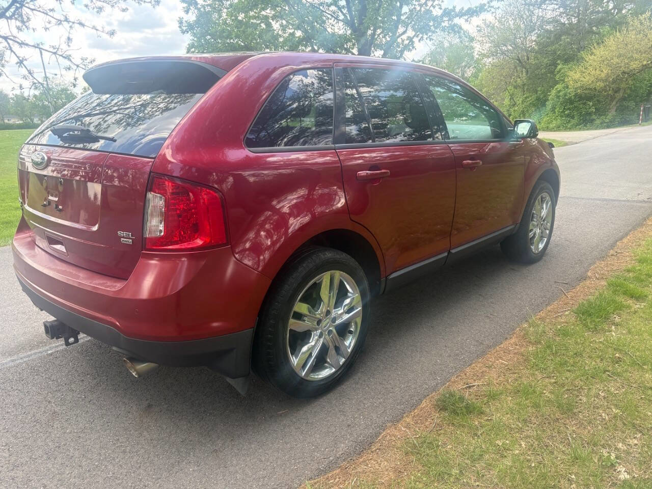 Used 2013 Ford Edge SEL AWD/4WD image 8
