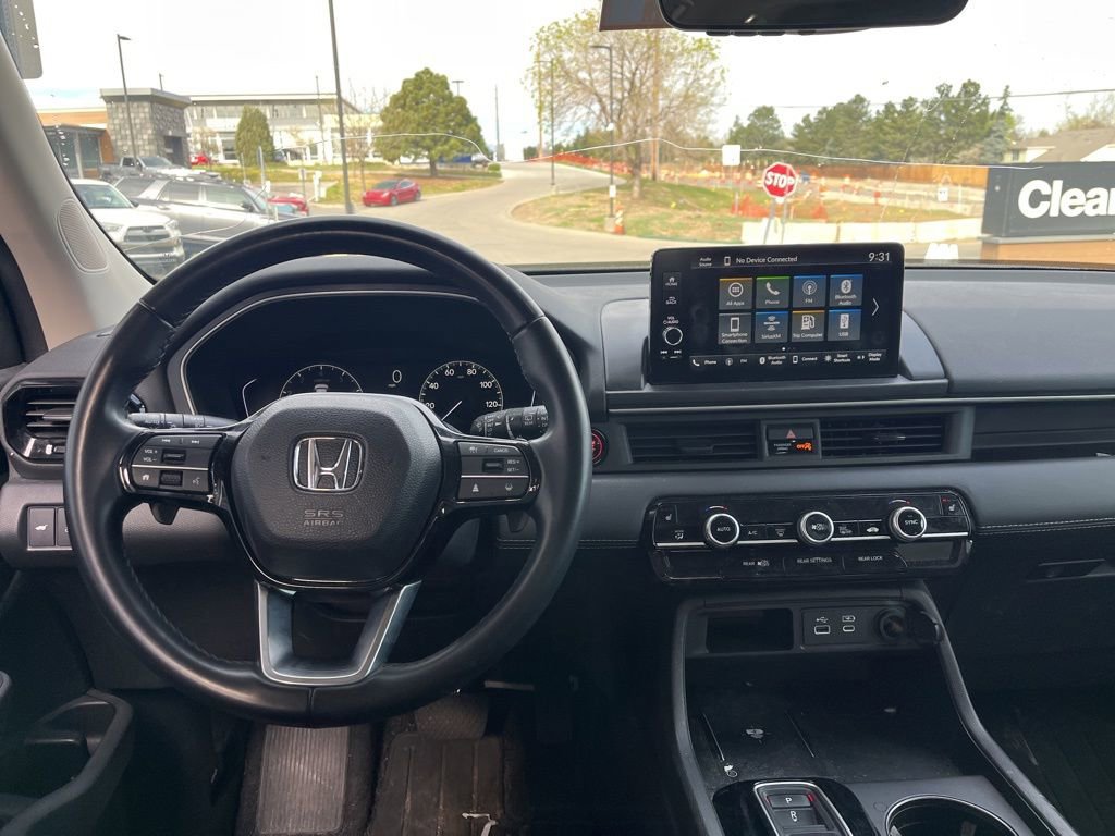 Used 2023 Honda Pilot EX-L image 11