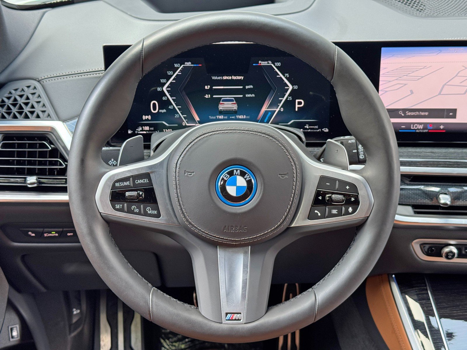 Used 2024 BMW X5 xDrive50e w/ M Sport Package AWD/4WD image 22