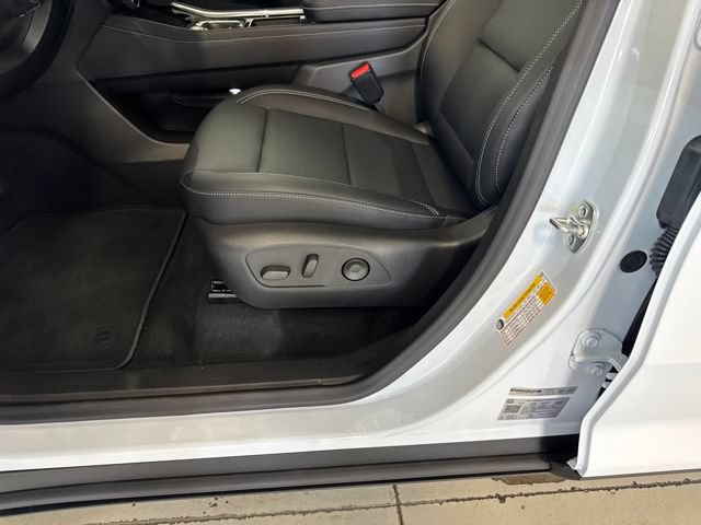 New 2027 Chevrolet Traverse LT w/ Driver Confidence Package AWD/4WD image 47
