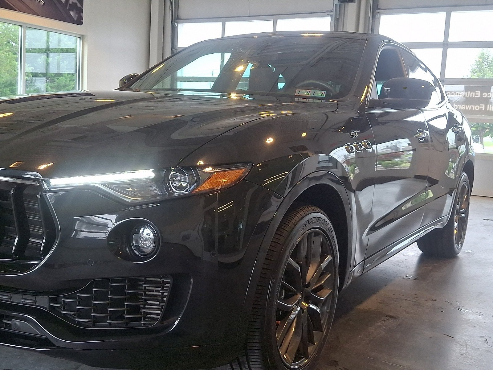 Used 2024 Maserati Levante GT Ultima AWD/4WD image 14