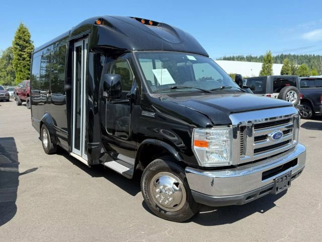 Used 2015 Ford E-450 and Econoline 450 Super Duty w/ Shuttle Bus Prep Package