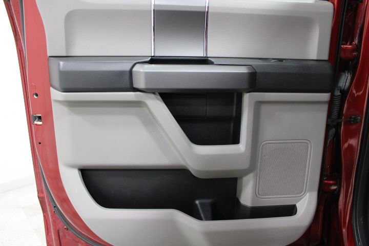 Used 2018 Ford F150 XLT w/ Equipment Group 302A Luxury AWD/4WD image 21
