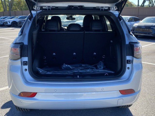 New 2025 Jeep Compass Limited w/ Driver Assist Group I image 8