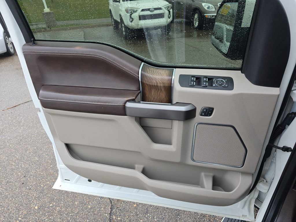 Used 2020 Ford F150 Limited w/ Trailer Tow Package image 30