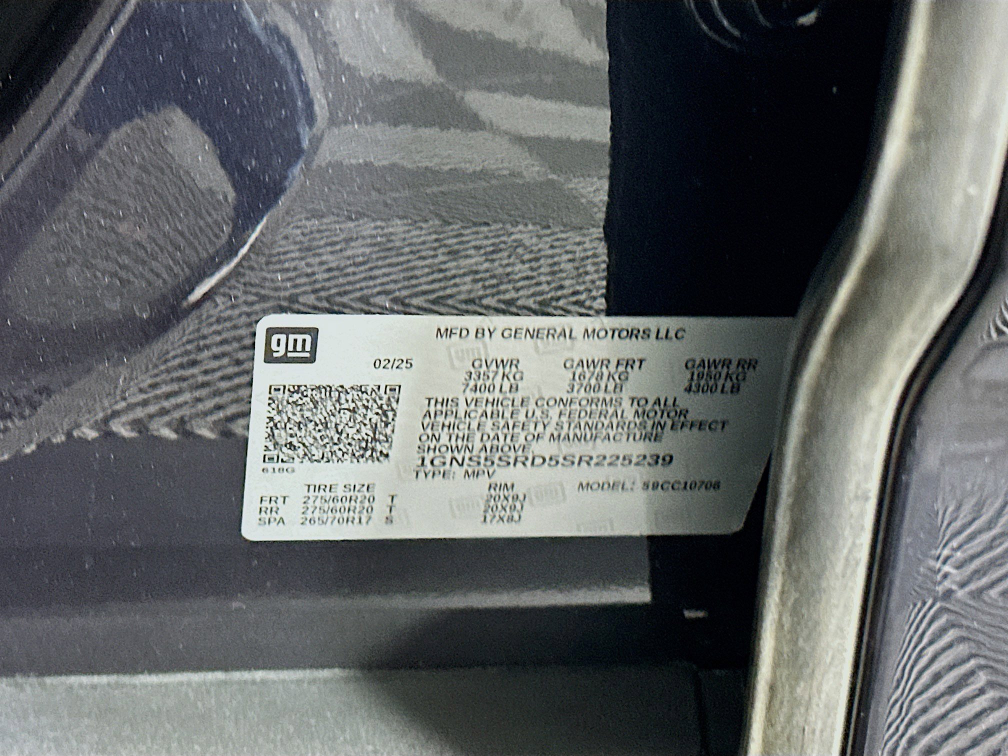 Used 2025 Chevrolet Tahoe Premier image 12