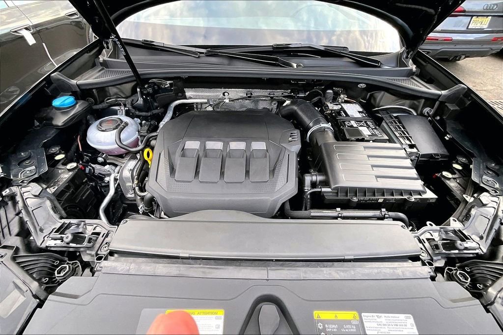 Used 2025 Audi Q3 2.0T Premium w/ Convenience Package image 30