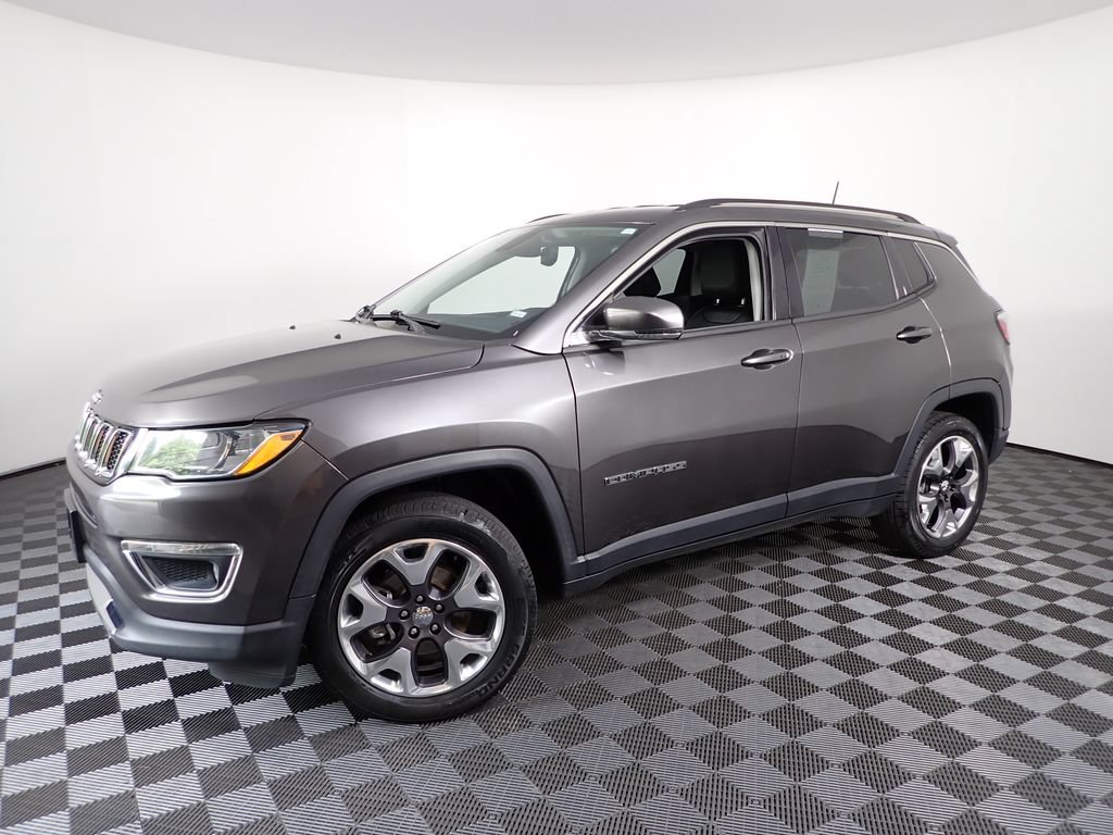 Used 2020 Jeep Compass Limited AWD/4WD image 13