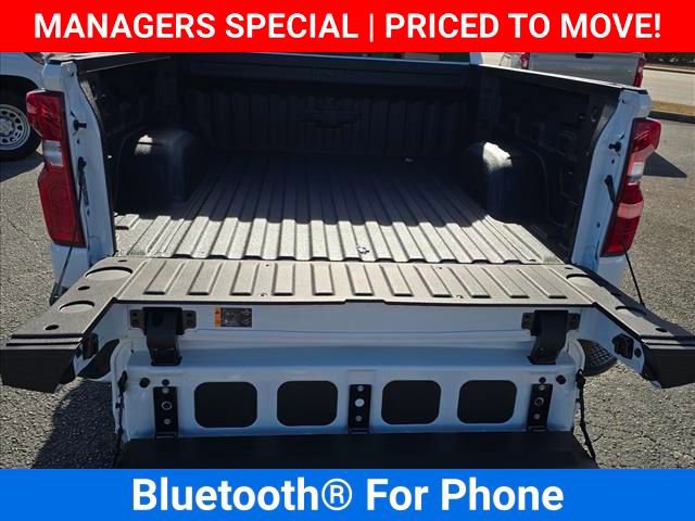 New 2026 Chevrolet Silverado 1500 RST w/ Dark Appearance Package image 21