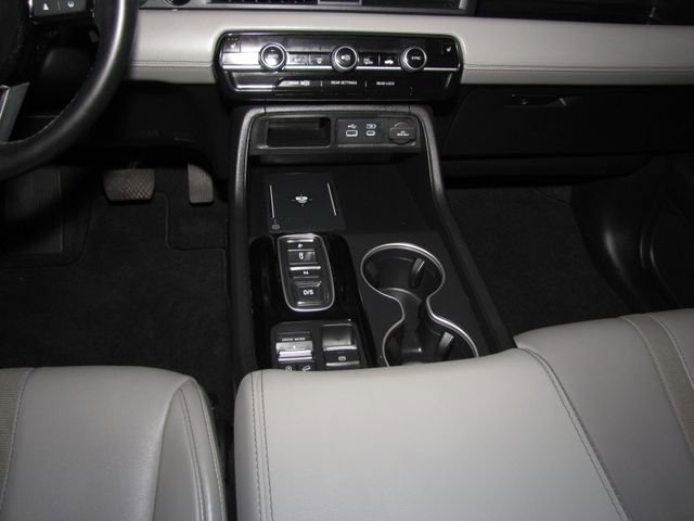 Certified 2024 Honda Pilot Touring image 15