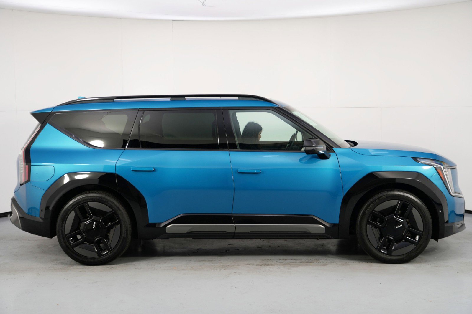 Used 2024 Kia EV9 GT-Line image 56