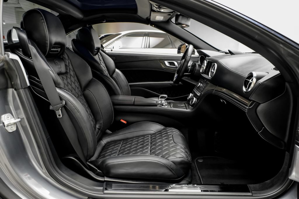 Used 2017 Mercedes-Benz SL 65 AMG image 31