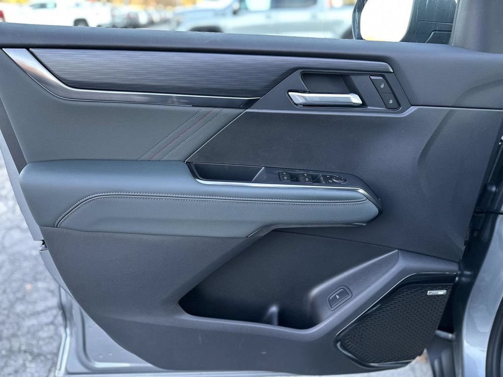 New 2026 GMC Acadia AT4 AWD/4WD image 14