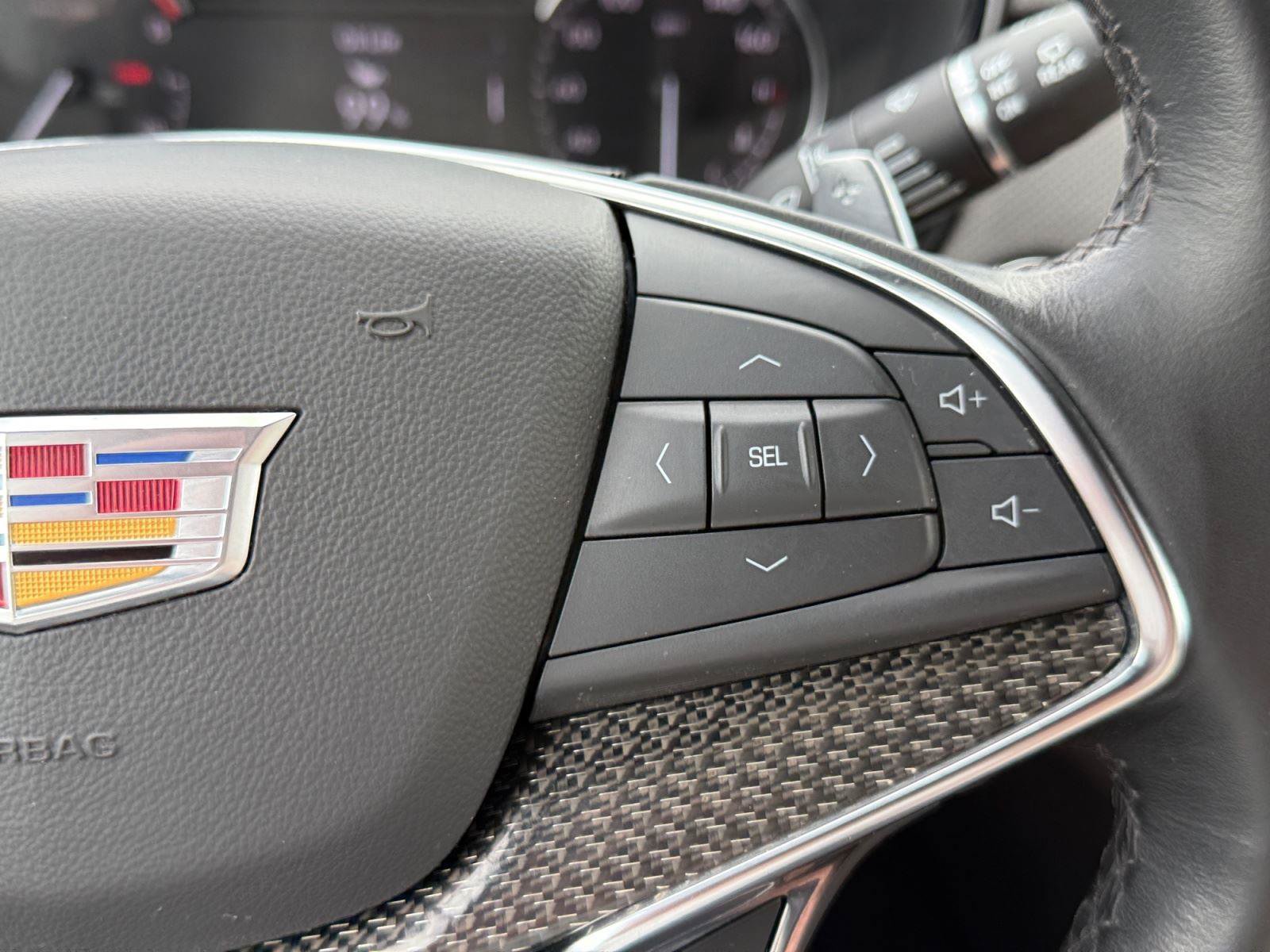 Used 2023 Cadillac XT5 Sportv w/ LPO, Floor Liner Package AWD/4WD image 27