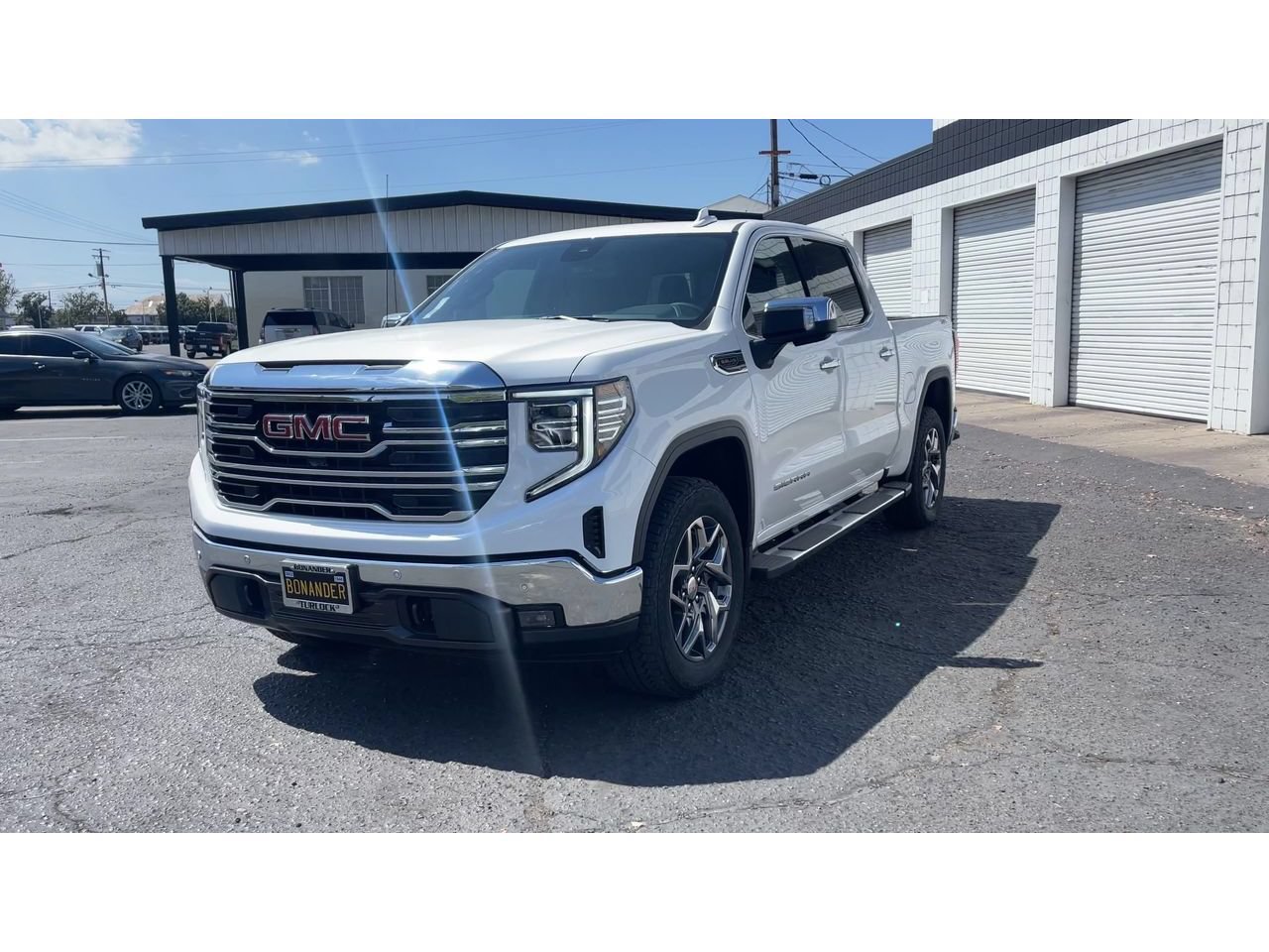 New 2026 GMC Sierra 1500 SLT w/ SLT Premium Plus Package AWD/4WD image 6