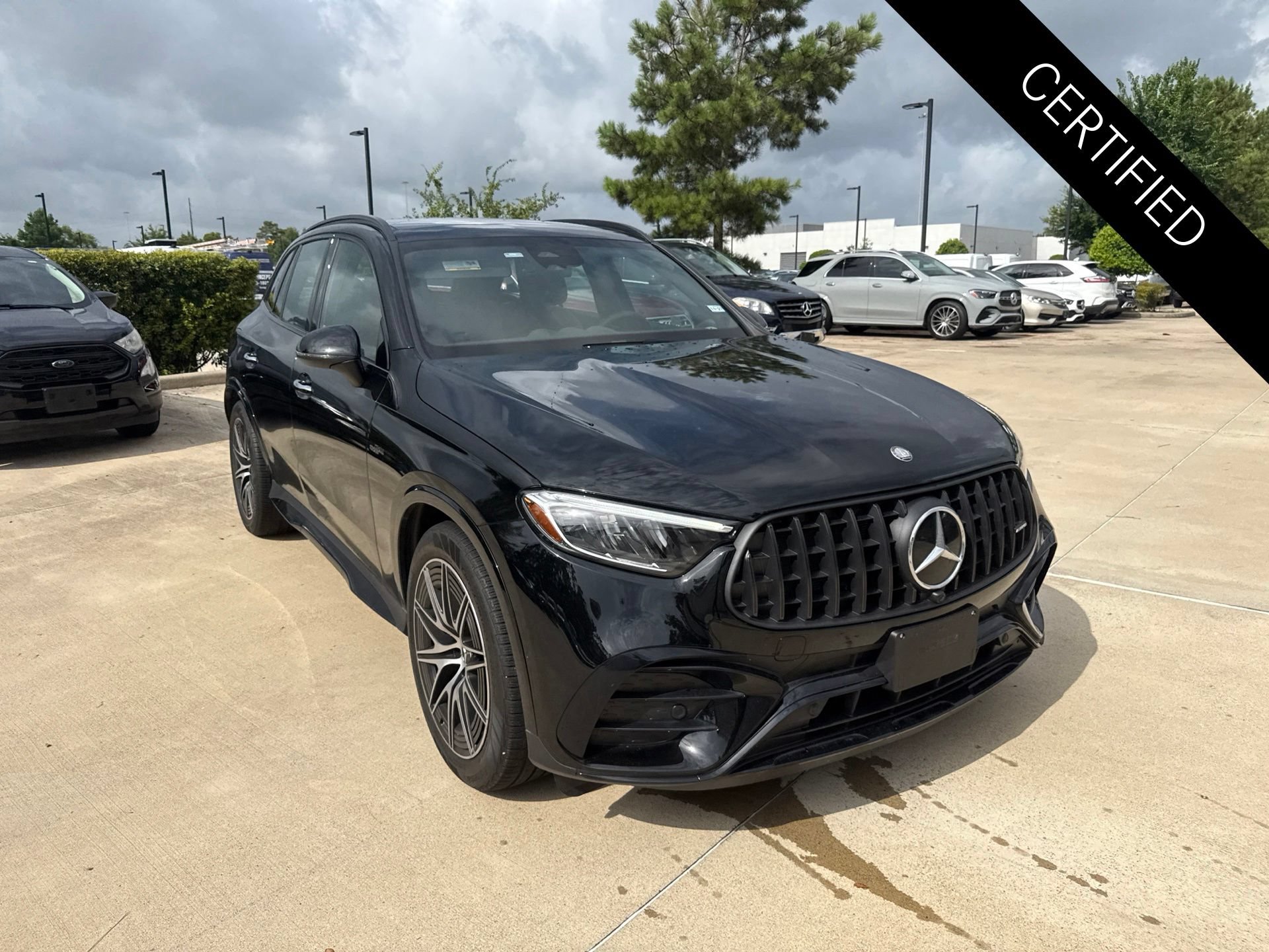 Used 2025 Mercedes-Benz GLC 43 AMG 4MATIC image 2