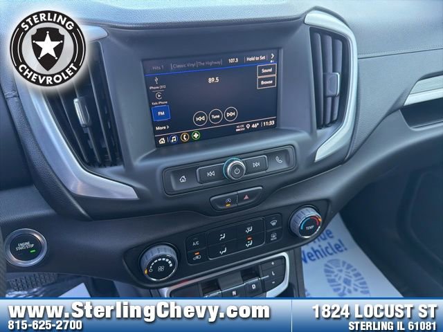 Used 2024 GMC Terrain SLE image 8