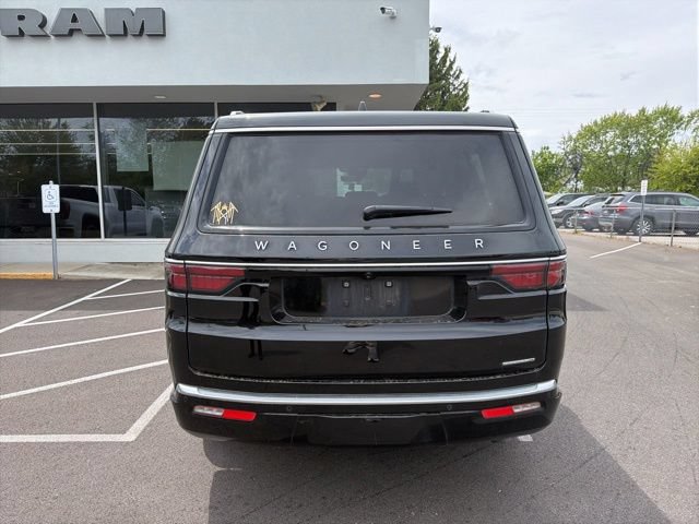 Used 2024 Jeep Wagoneer Series II w/ Rear Seat Video Group 1 AWD/4WD image 3