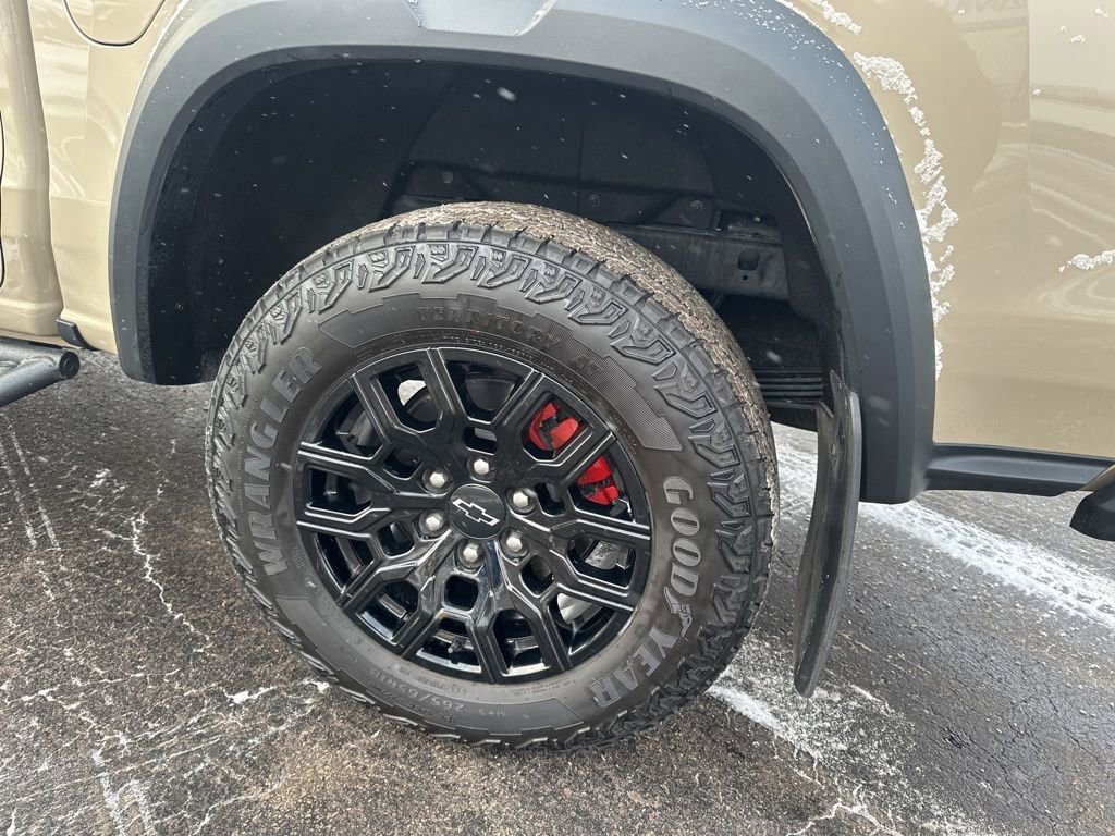 Certified 2024 Chevrolet Colorado Trail Boss w/ Advanced Trailering Package image 23