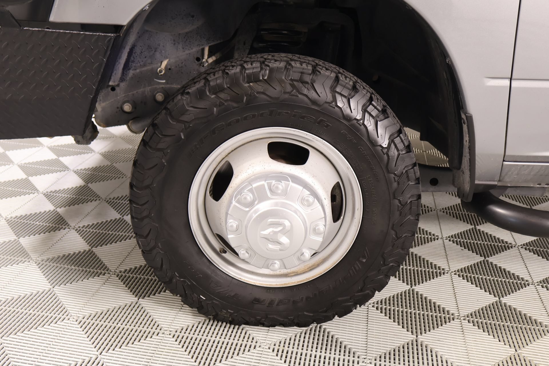 Used 2024 RAM 3500 Tradesman AWD/4WD image 16