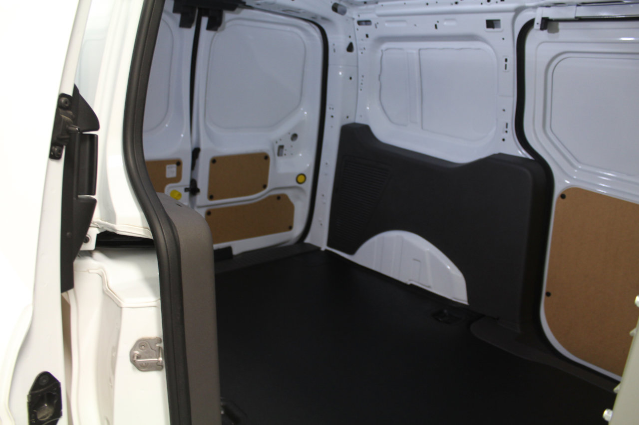 Used 2023 Ford Transit Connect XLT image 25