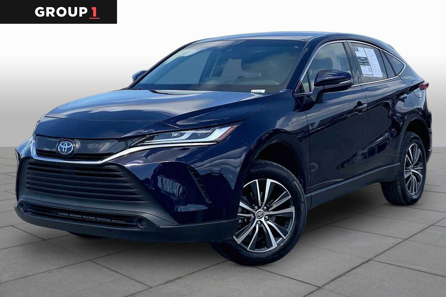 Used 2024 Toyota Venza LE AWD/4WD image 1