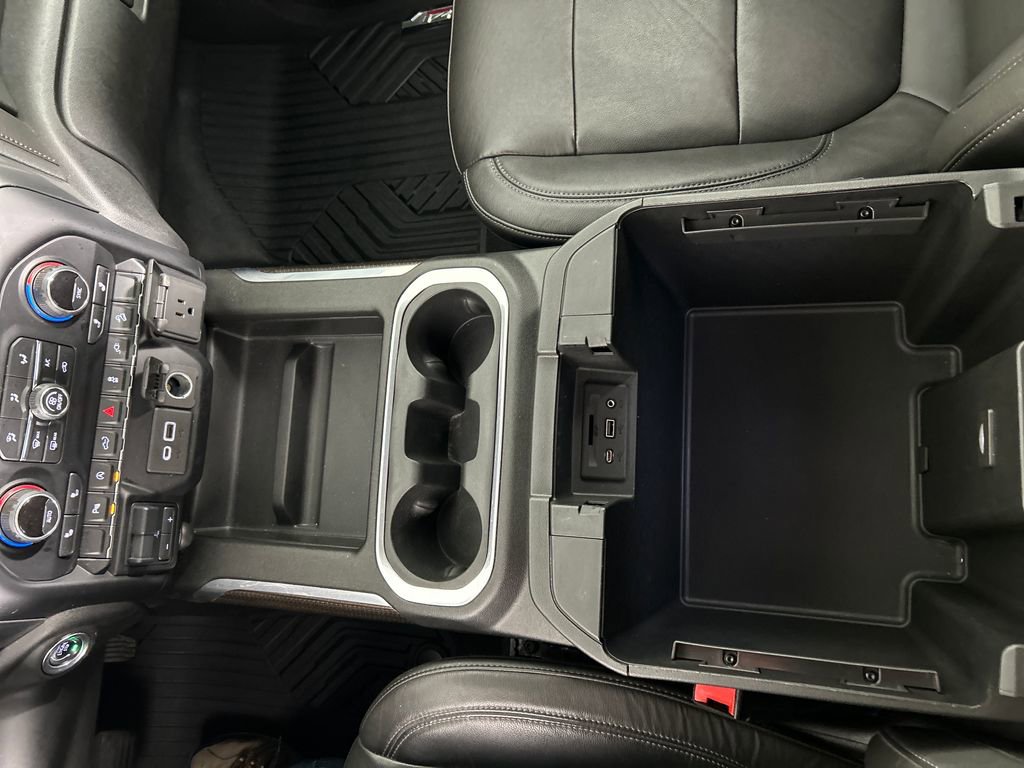 Used 2020 Chevrolet Silverado 1500 LT Trail Boss w/ Midnight Edition AWD/4WD image 16