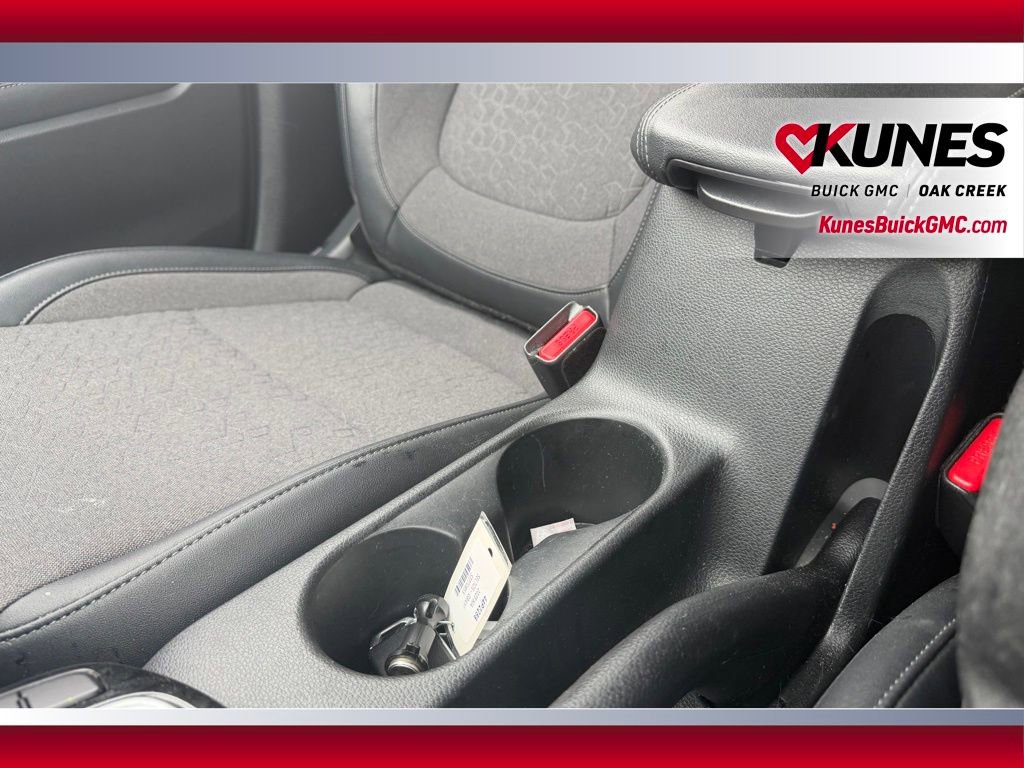 Used 2025 Kia Seltos S image 22