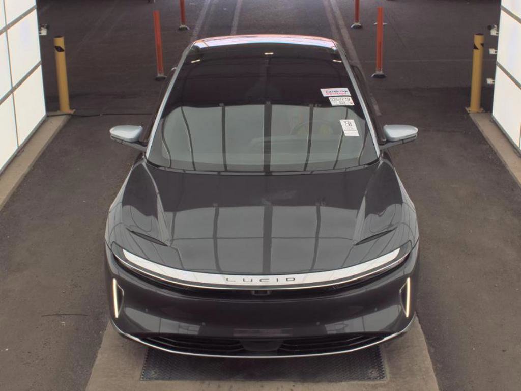 Used 2022 Lucid Air Grand Touring AWD/4WD image 2