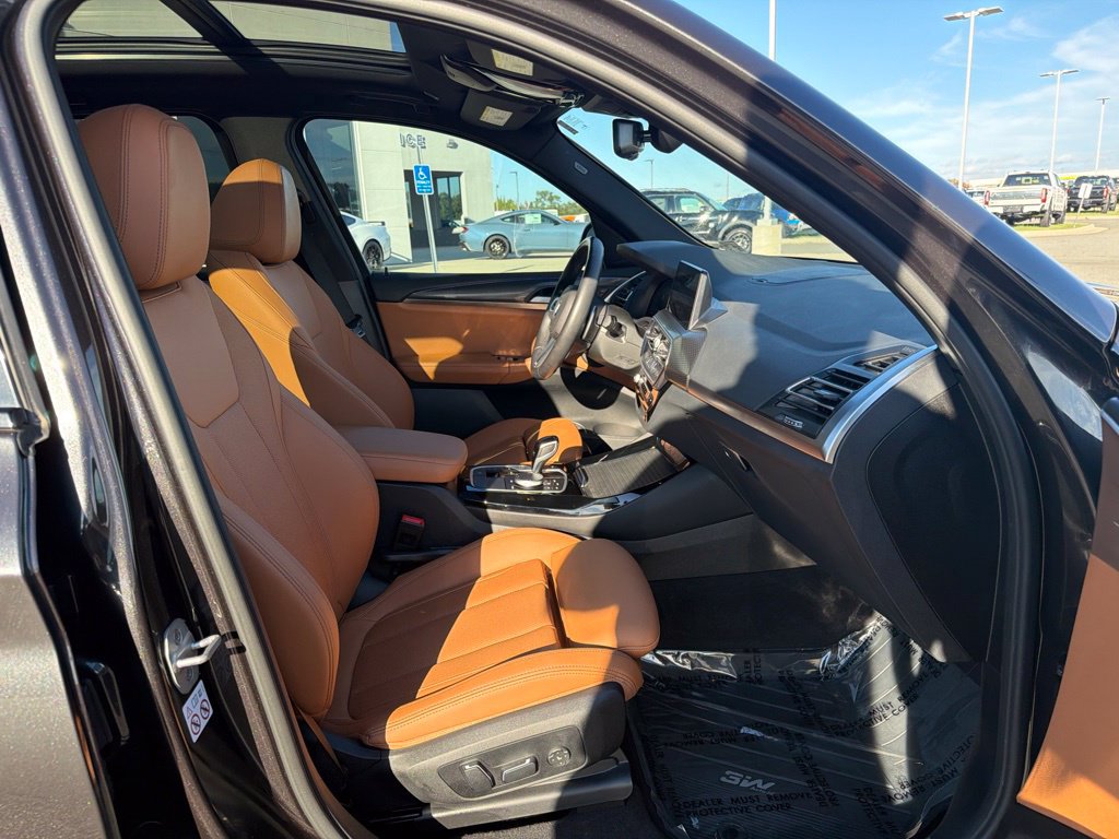 Used 2024 BMW X3 sDrive30i w/ M Sport Package RWD image 21