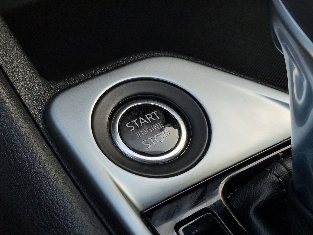 Used 2023 Nissan Sentra SV FWD image 16