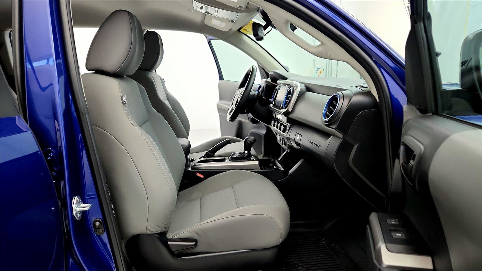 Certified 2023 Toyota Tacoma SR5 image 17