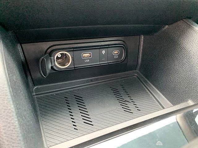 Used 2023 Kia Sportage EX image 32