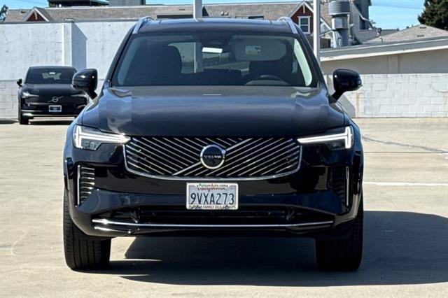 Used 2026 Volvo XC90 B5 Plus w/ Protection Package Premier AWD/4WD image 8