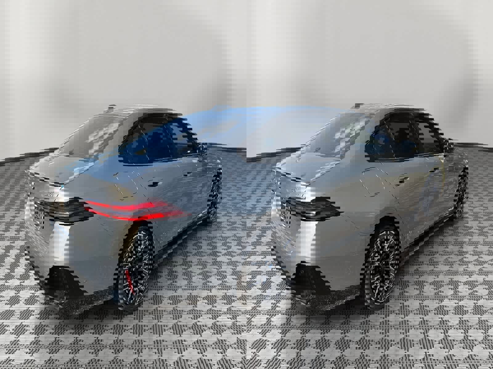 Certified 2024 BMW 530i w/ M Sport Package image 7