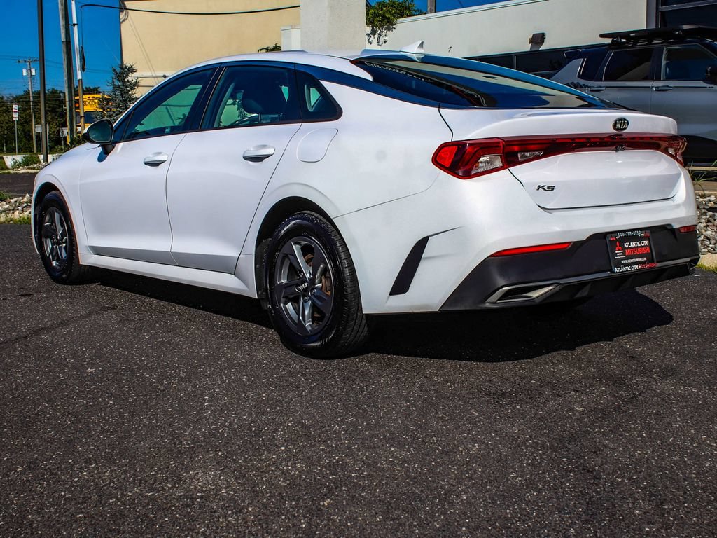 Used 2021 Kia K5 LX FWD image 4
