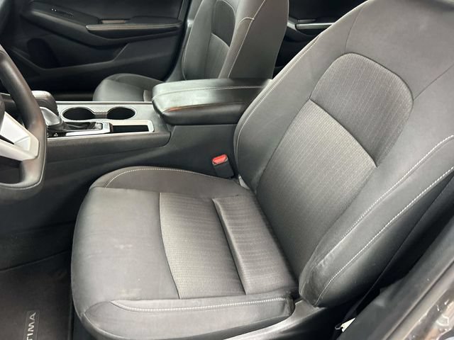 Used 2025 Nissan Altima 2.5 SV FWD image 26