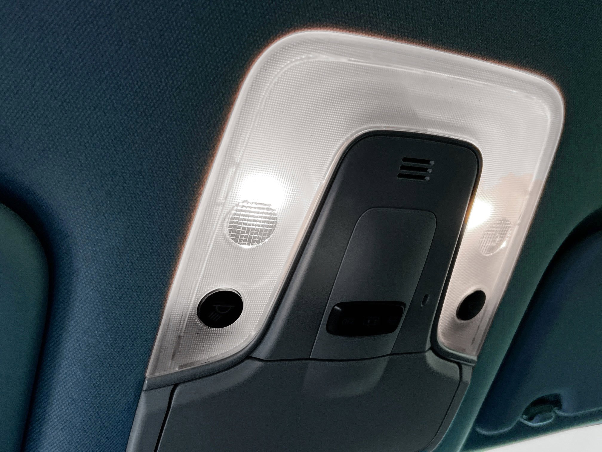 Used 2016 Toyota Prius Two image 19