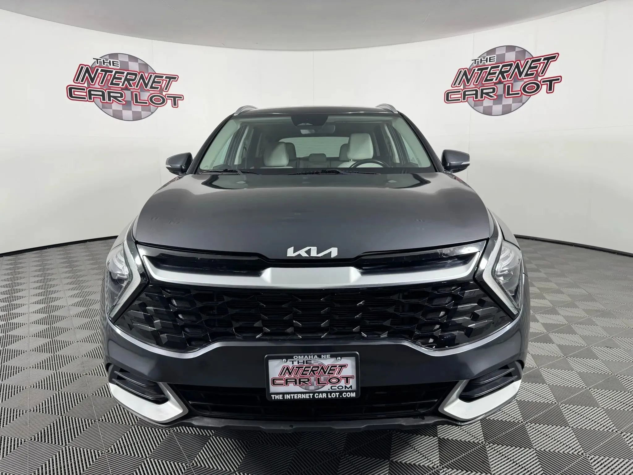 Used 2023 Kia Sportage EX image 2